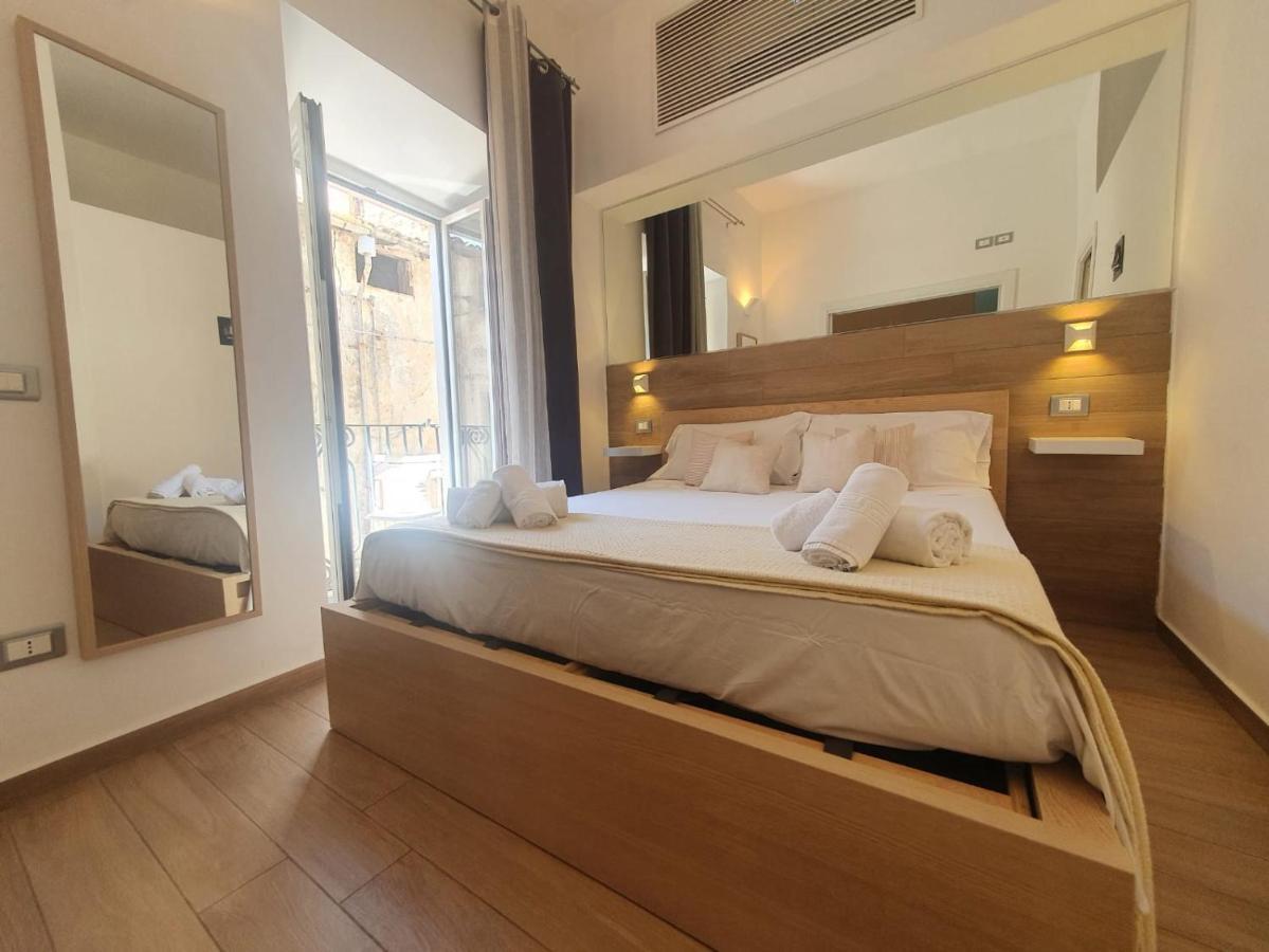 Casa Sofia- Fondi Vertice Rooms Buitenkant foto