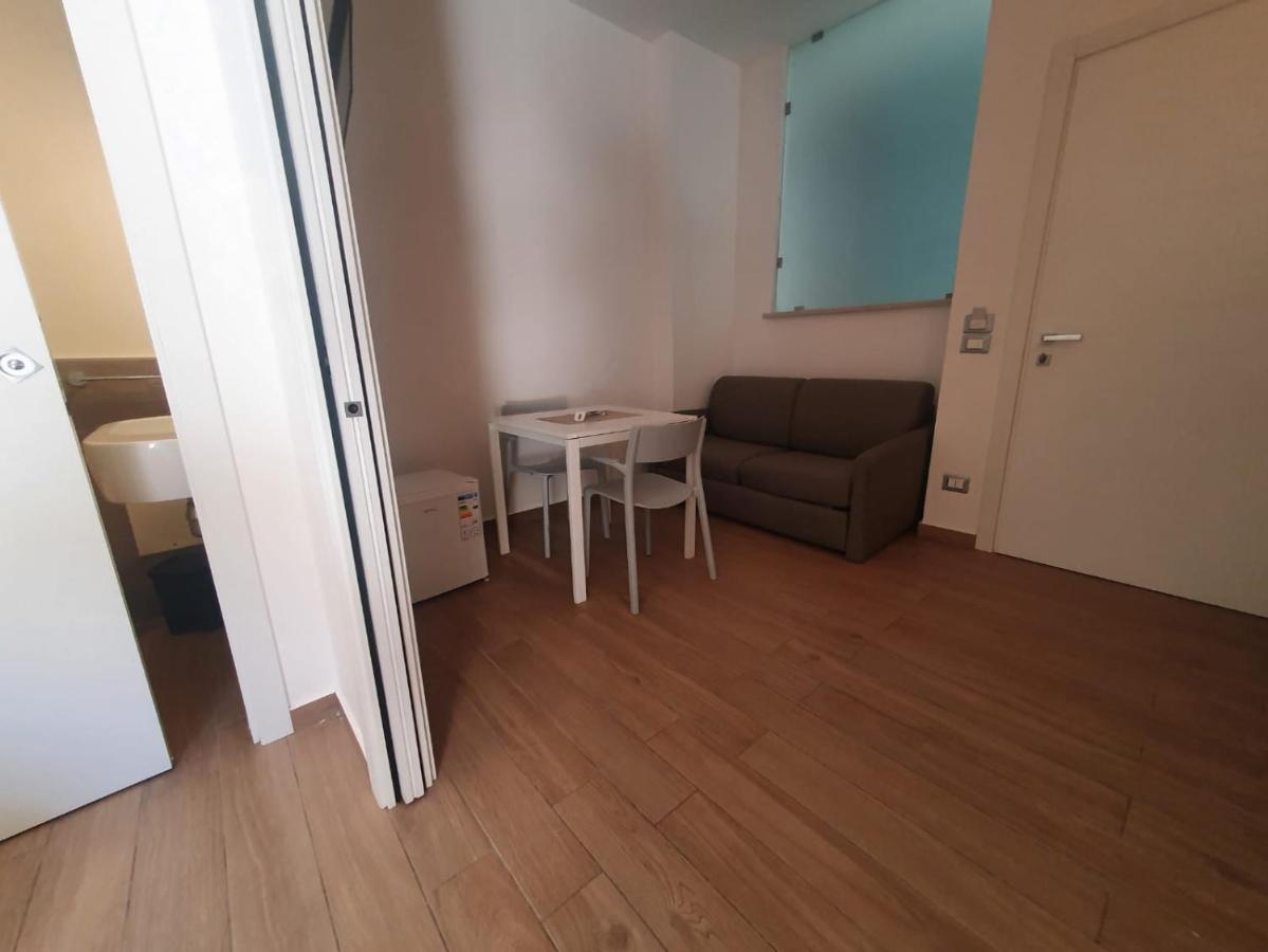 Casa Sofia- Fondi Vertice Rooms Buitenkant foto