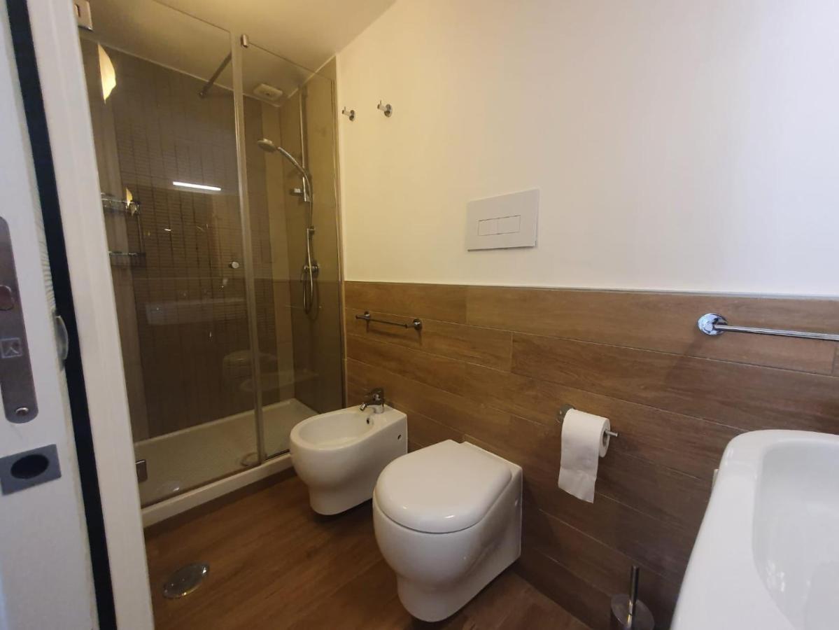Casa Sofia- Fondi Vertice Rooms Buitenkant foto
