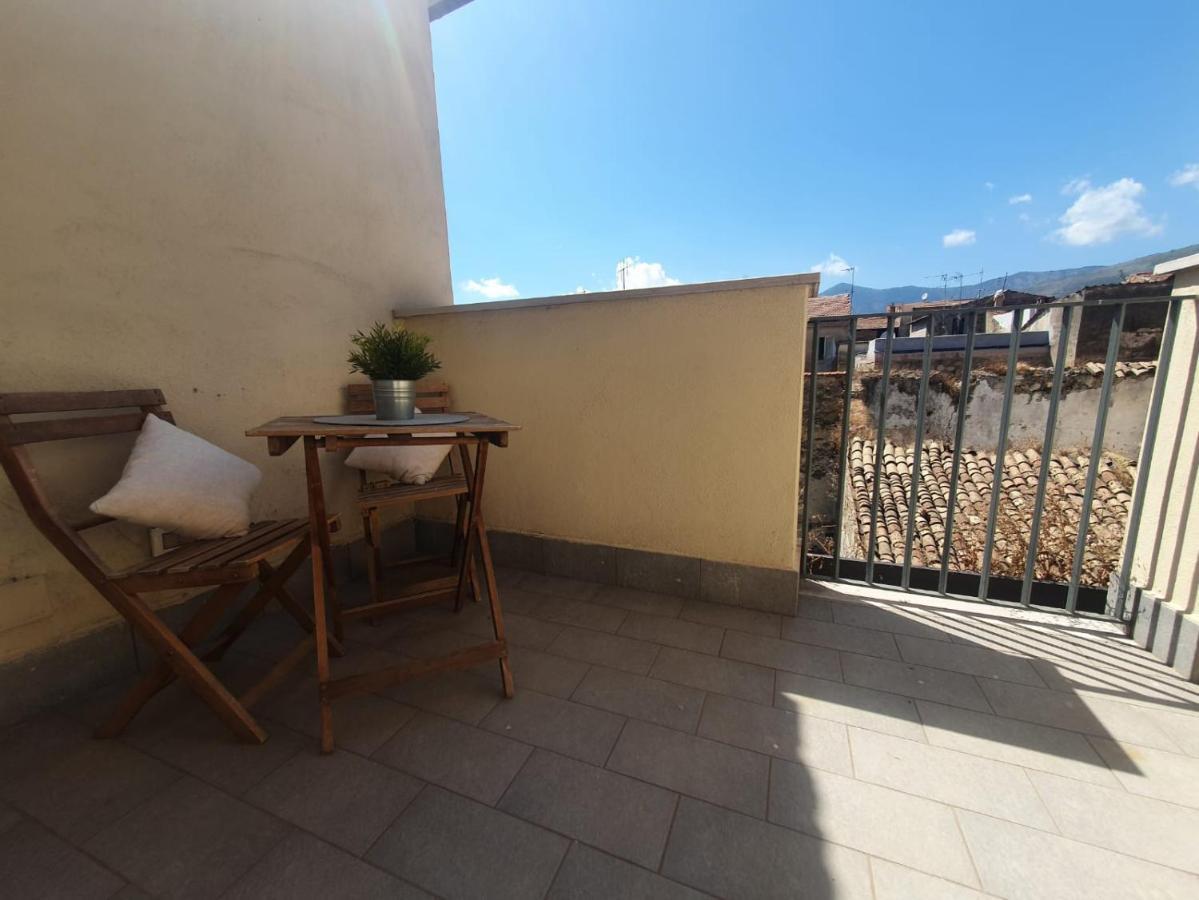 Casa Sofia- Fondi Vertice Rooms Buitenkant foto
